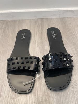 Nicole Miller New York Black Studded Jelly Flat Sandals Size 10