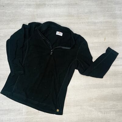 Sun River Fleece Medium Women’s Black Pullover Sweater