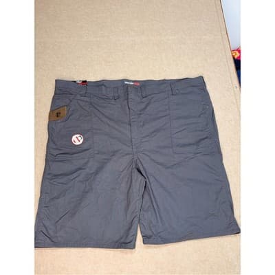 Wrangler Men’s Gray Utility Shorts size 58