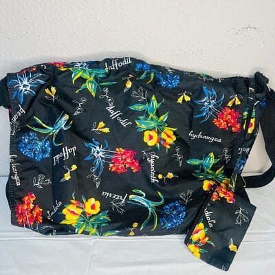 Route 66 Crossbody Floral Bag With Change Purse