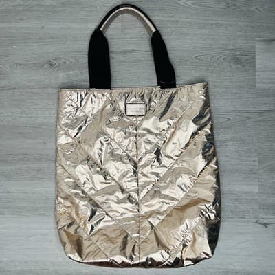 VICTORIA’S SECRET LARGE ROSE GOLD METALLIC PUFFER TOTE BAG
