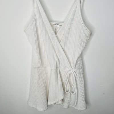 Caution To The Wind Size Small White Top Shirt Blouse