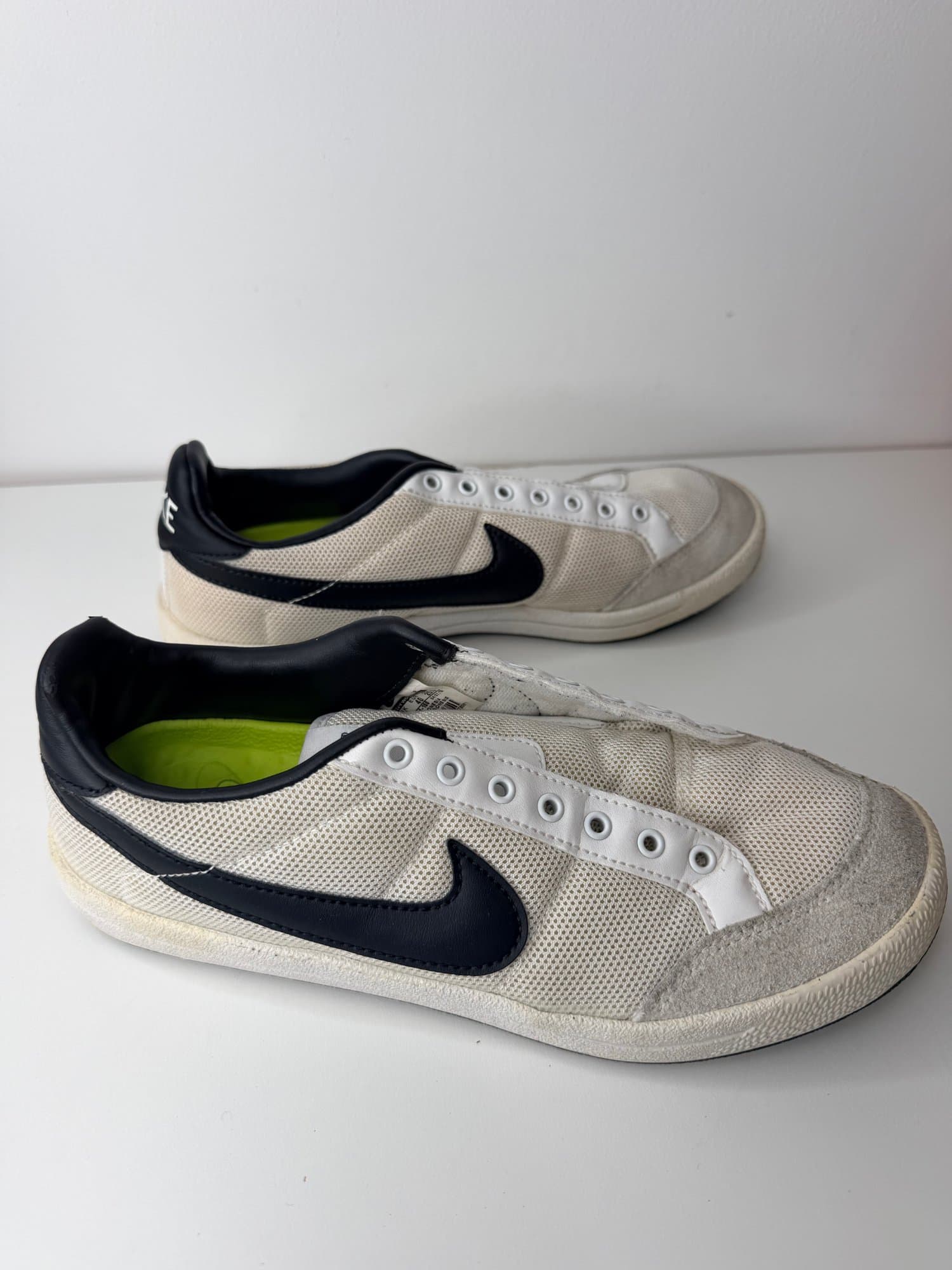 Nike Meadow '16 Low Top Sneakers size 8.5
