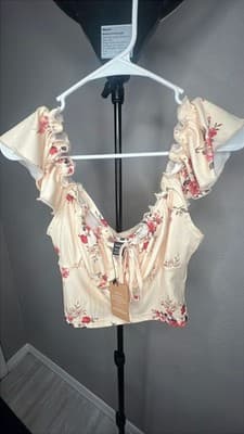 NWT Crop yellow top